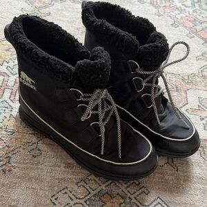 Sorel Women's Black and White Winter Boots